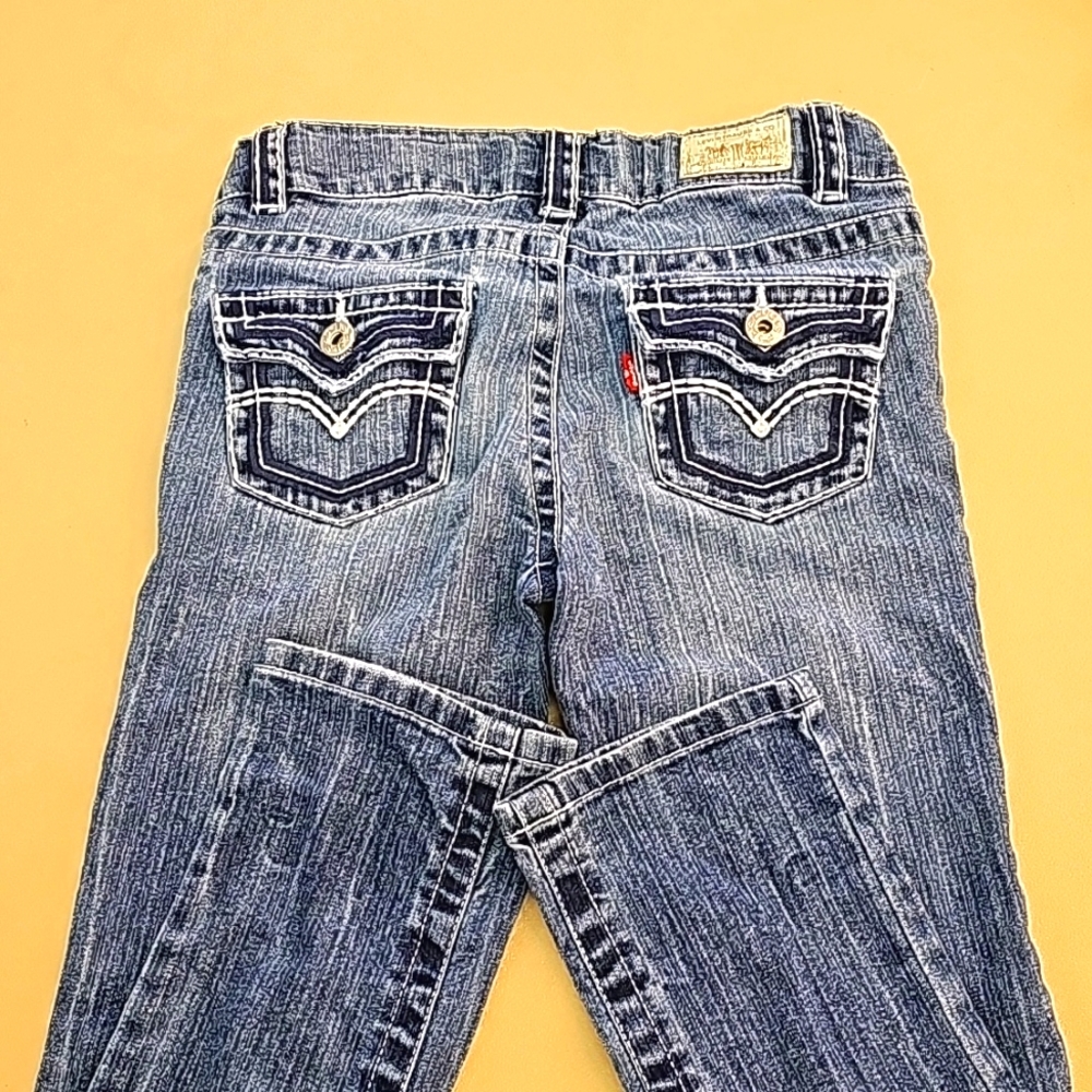Girl's Levi Jeans with waste cinch